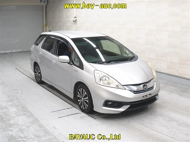 Honda Fit Shuttle GP2 2013